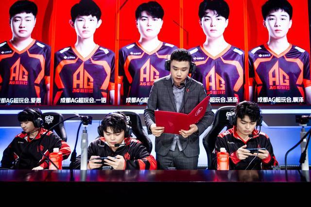 李梓嘉和安