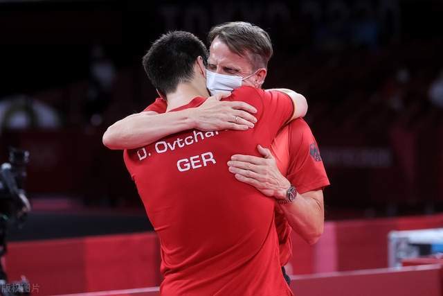 比以往更加 比以往更加